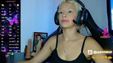 jujubinhahot webcam stripchat model stream image