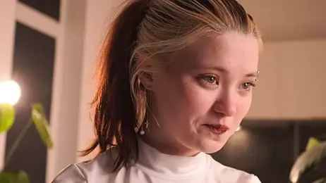 EleniRoeber webcam model stream image