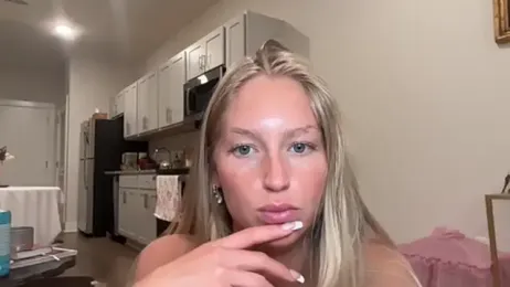caseyyyhere webcam model stream image