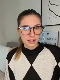 emma05 webcam stripchat model stream image