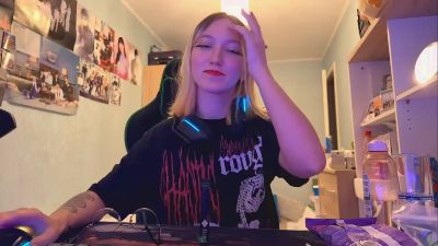 SharaTerrones webcam model stream image