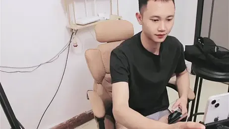 Kalunya webcam model stream image