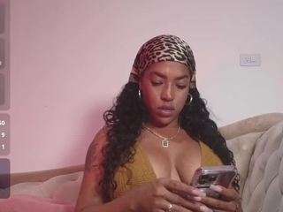 saamytits webcam camsoda model stream image