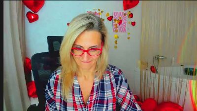 MuseOfStage webcam model stream image