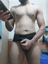 hunkfreakin webcam model stream image
