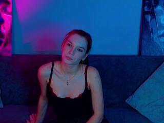 Kira Romeron webcam model stream image