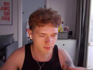 Dany Davis webcam model stream image