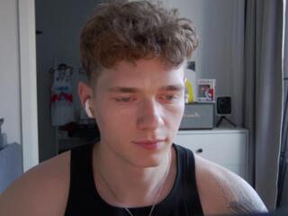 Dany Davis webcam model stream image