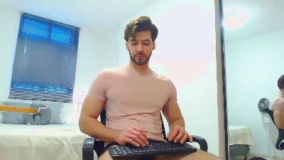 MARCK_CHEST webcam model stream image