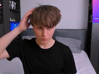 Curtis Crew webcam model stream image