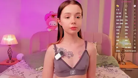 DominikaElis webcam model stream image