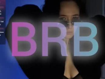 robin_yours webcam model stream image