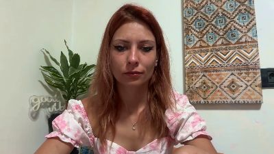 Karoline121 webcam model stream image