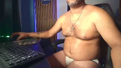 bearvzlat webcam model stream image
