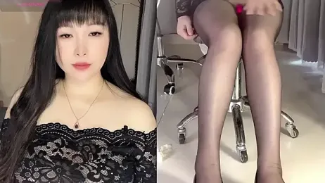 stripchat-yaoyao webcam model stream image