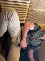 Coach_85 webcam model stream image