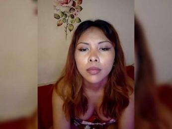 Doudou261 webcam model stream image