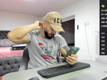 supermanboyxxl webcam model stream image