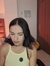 heyshaa webcam stripchat model stream image