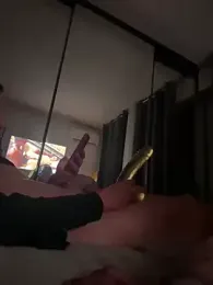 Chaud06_french webcam model stream image