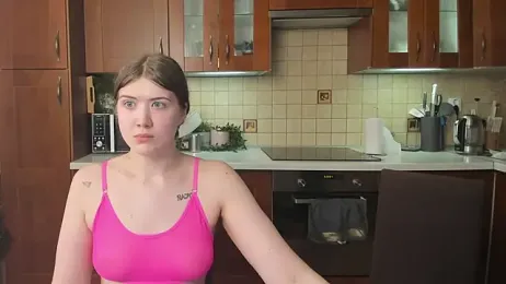 HotCaramellsTV webcam model stream image