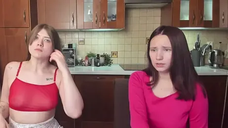 HotCaramellsTV webcam model stream image