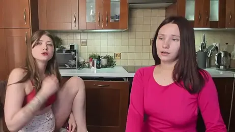 HotCaramellsTV webcam model stream image