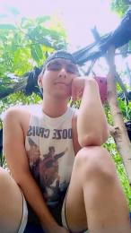 wildwolfhot webcam model stream image