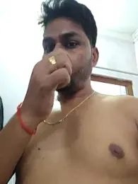 Raaz_5690 webcam model stream image