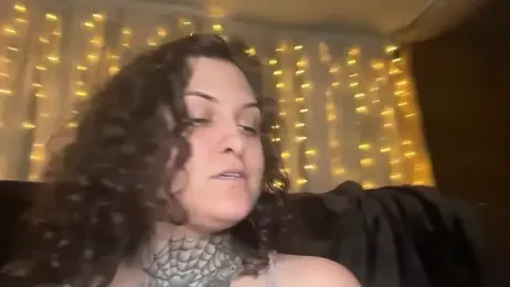 shadowmanNsnowflake webcam model stream image