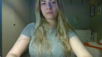 Rosie_June webcam model stream image