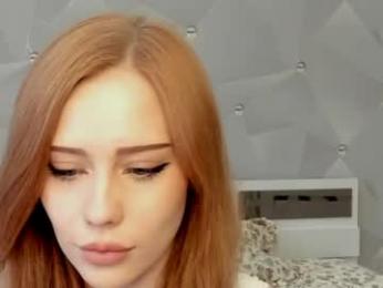 luiza012 webcam model stream image