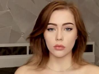 luiza012 webcam model stream image