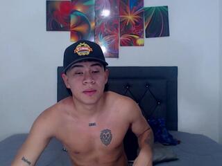 Ascot Mills webcam model stream image