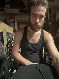 WhiteBoyyAhFreak913 webcam stripchat model stream image
