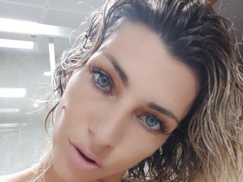 EvyScarlet webcam model stream image