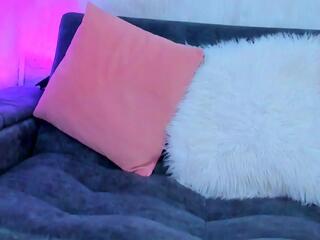 Mia Sinner webcam flirt4free model stream image