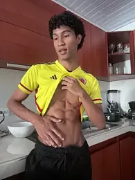 Masterikee webcam model stream image