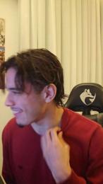 Vinyyan webcam model stream image