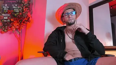 DrakeNeumann webcam model stream image