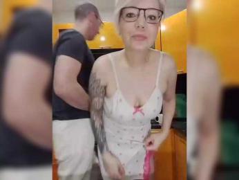 TilyTily webcam bongacams model stream image