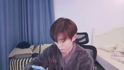 337788 webcam model stream image