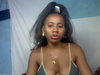 Fabrilla webcam model stream image