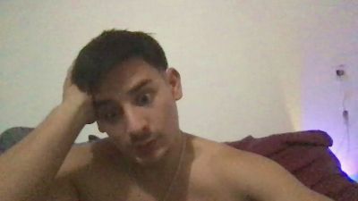 E1drian32_ webcam model stream image