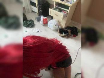 emololi webcam model stream image