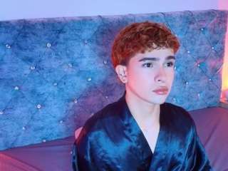 ryan-onfire webcam model stream image