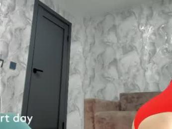 _miss_strawberry_ webcam model stream image