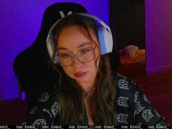 Emili1- webcam model stream image