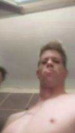 yummy3x webcam model stream image