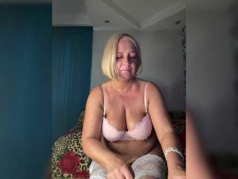 Eva-Bella webcam bongacams model stream image